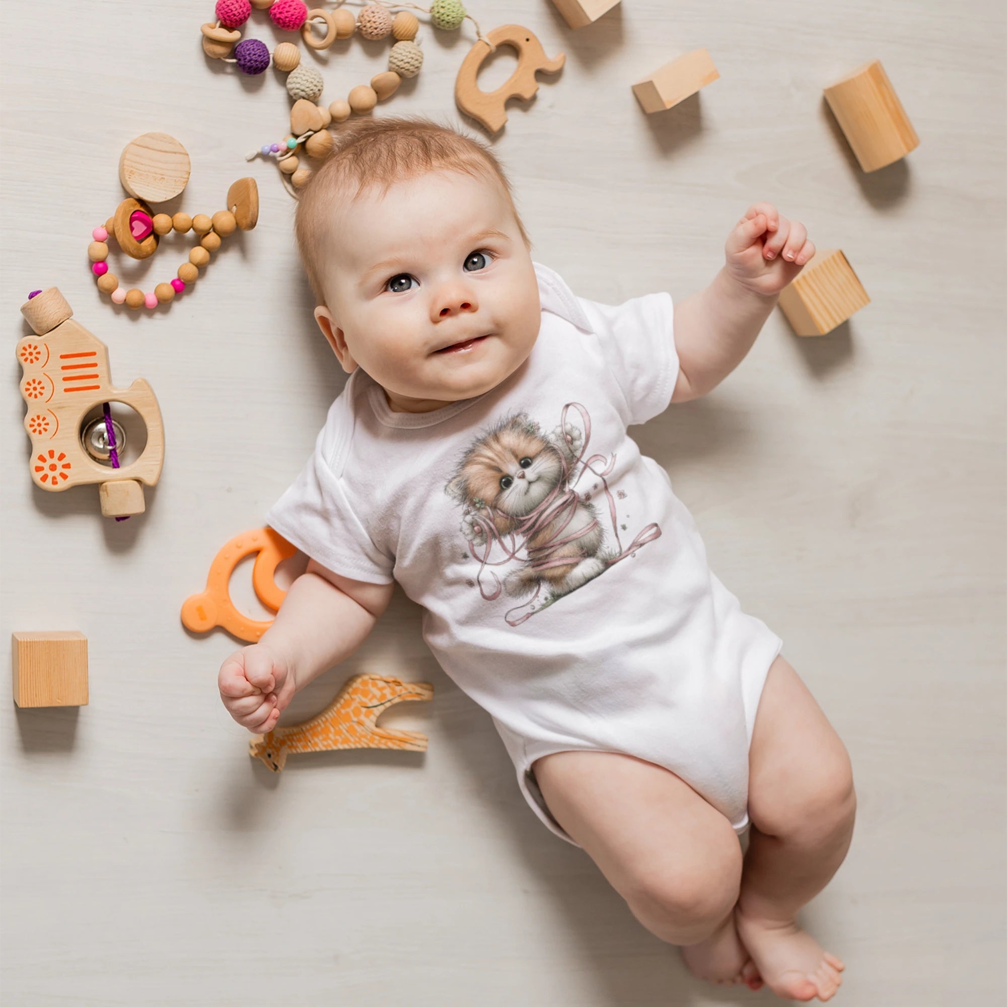 Paskalya Kedileri Tasarımlı Bebek Zıbını, Baskılı Çıtçıtlı Tulum